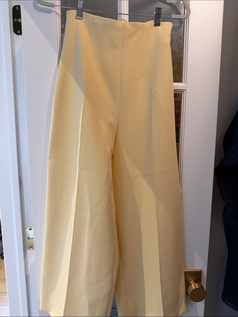 Zara Wide Leg High-Waist Pants in Pale Yellow